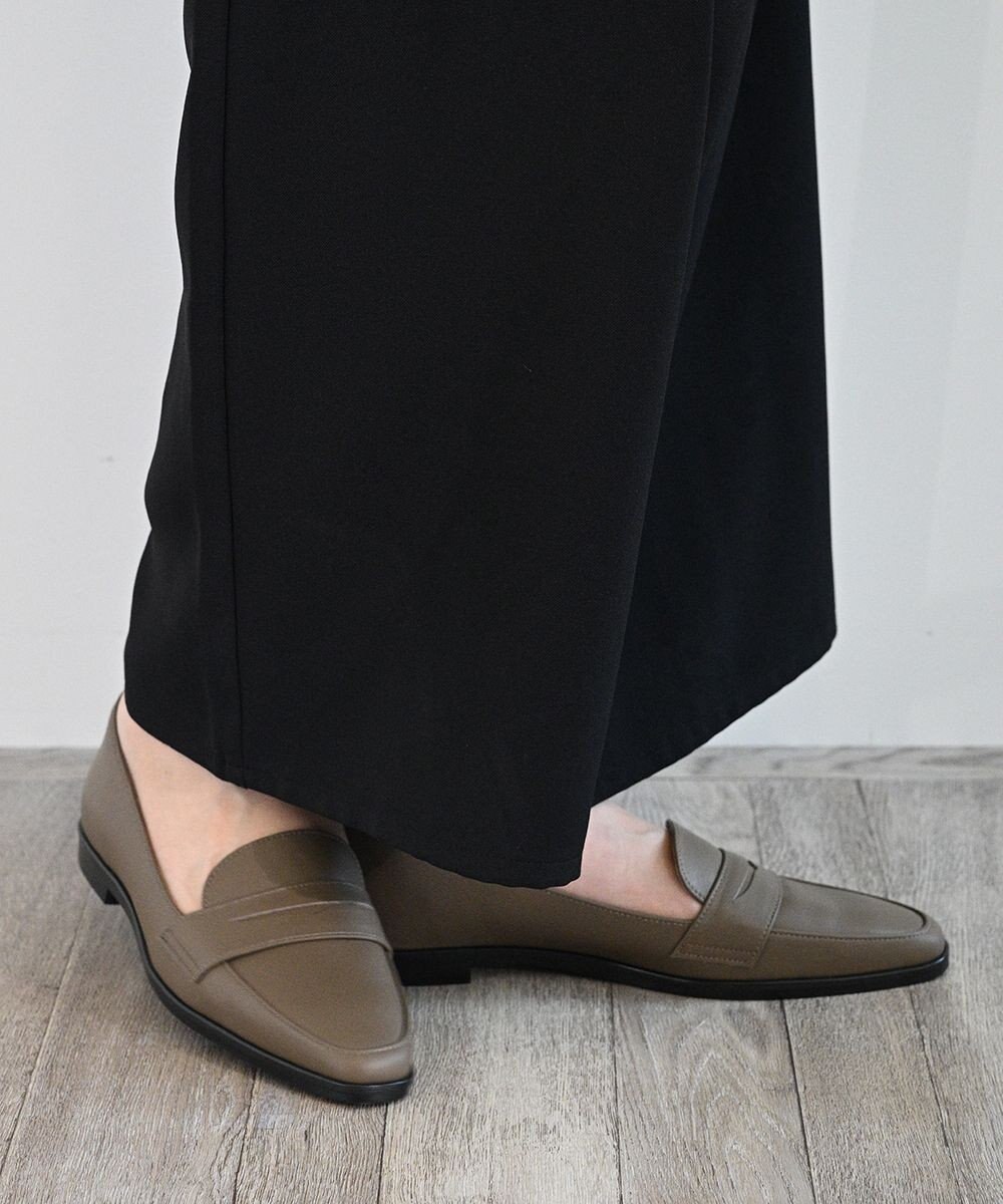 APOM 日本製 晴雨兼用スクエアトゥコインローファー15＜CRAHUG限定＞ 