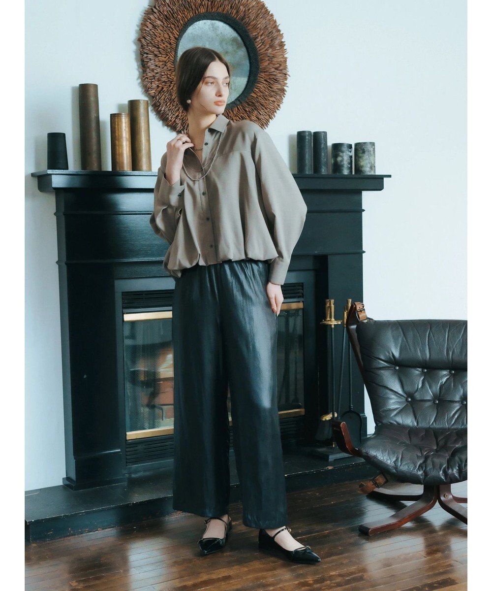 YECCA VECCA グロッシーコーティングサテンパンツ 