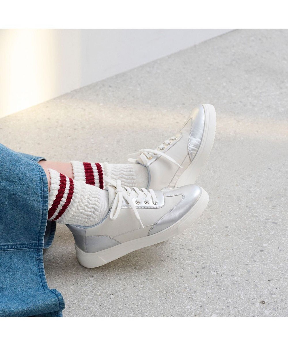 ing <ing>ハンズフリーレースアップスニーカー 