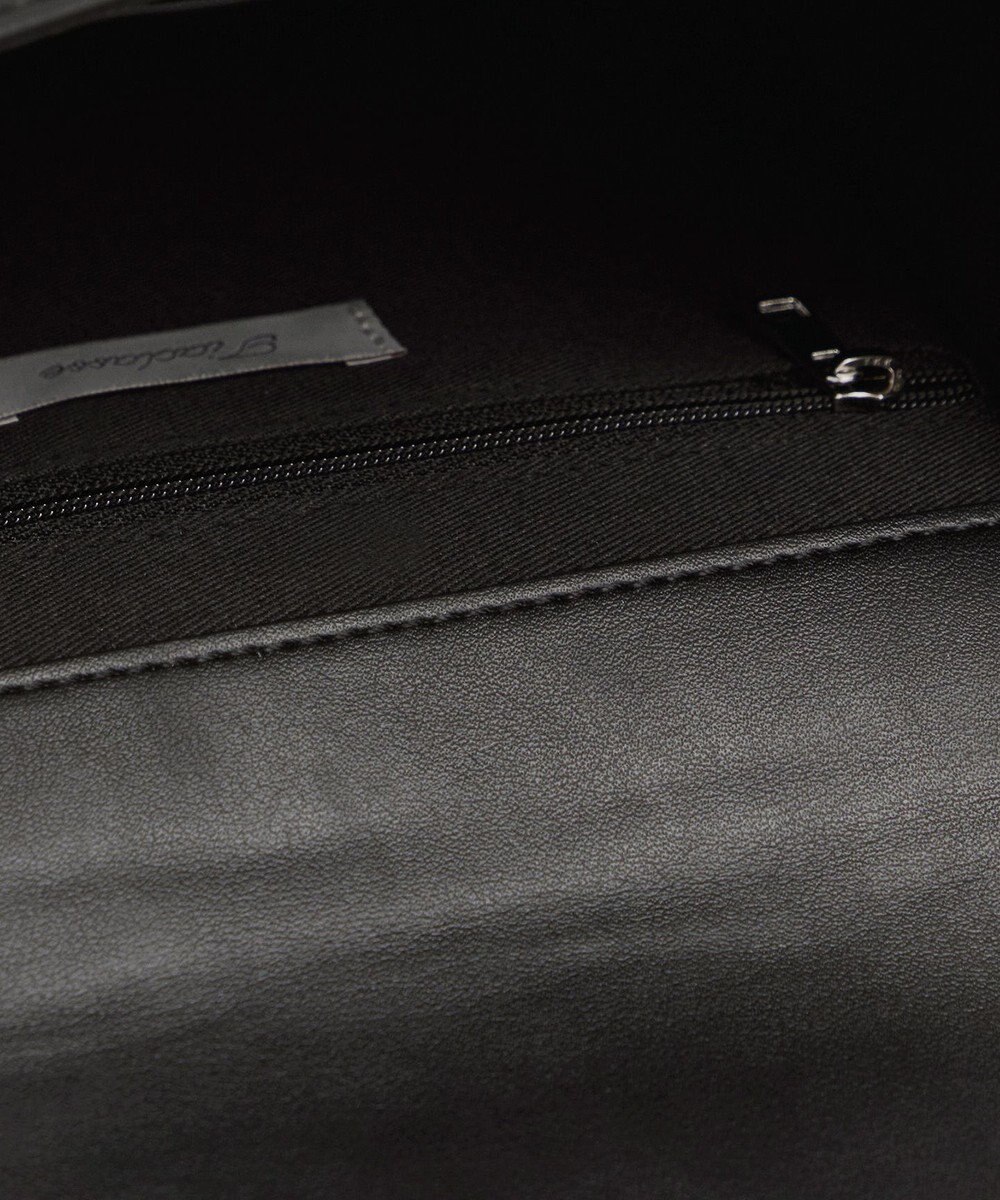 Tiaclasse 【安田美沙子さん着用・4way /2TYPEハンドル】パールチェーン付きハーフフォーマルミニバッグ 