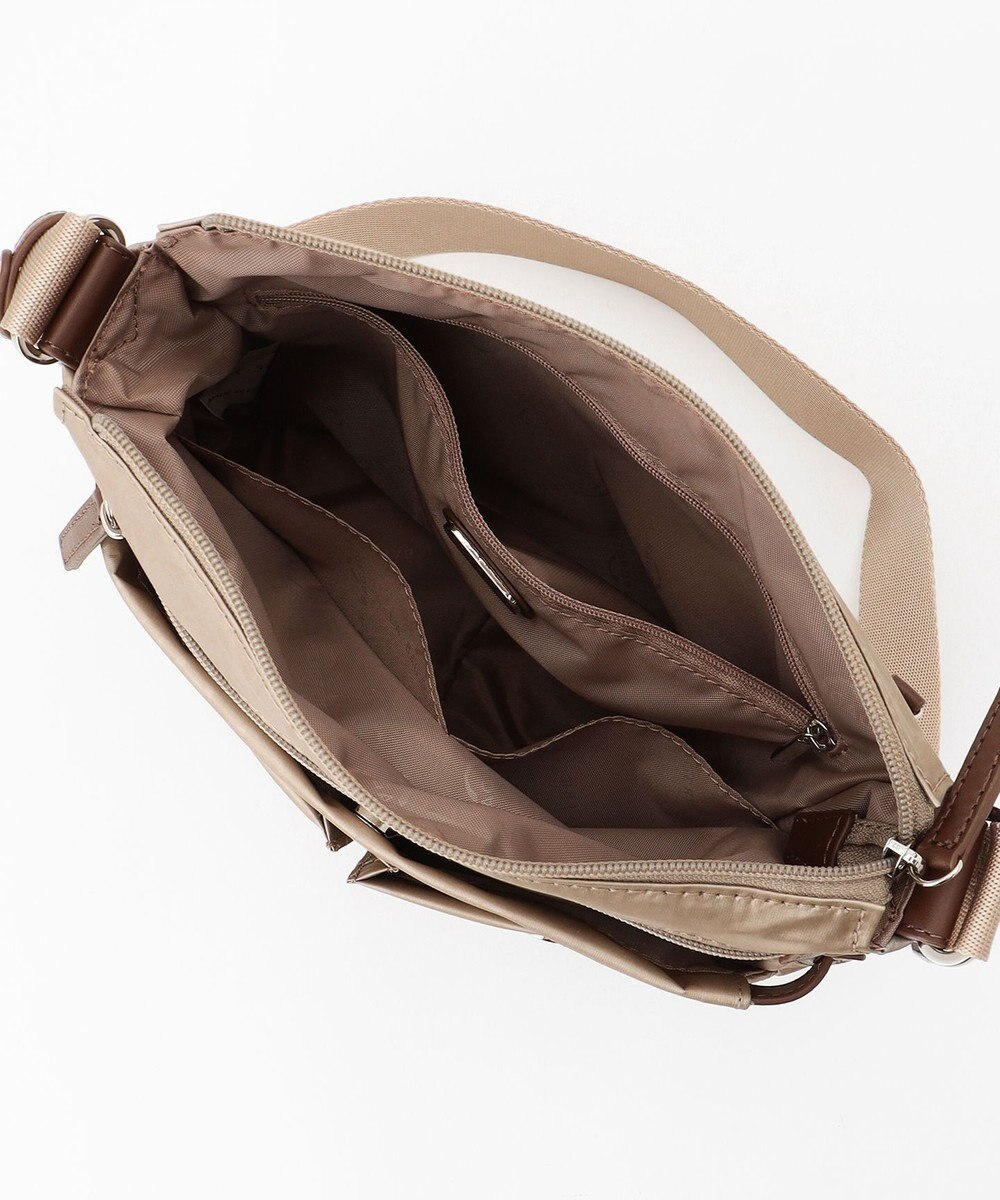 LA BAGAGERIE モノグラム　スクエアナイロンショルダー　Sサイズ 