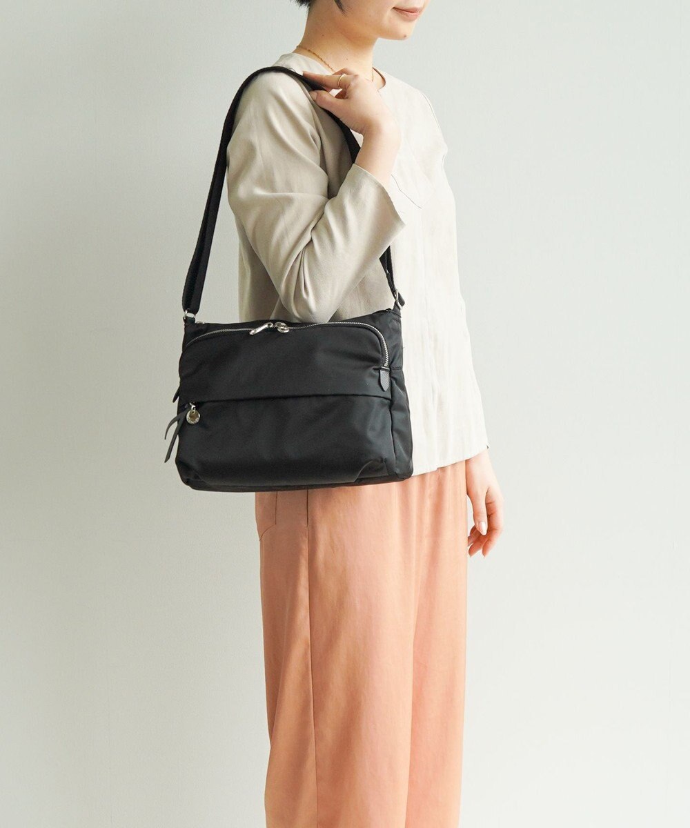 ACE BAGS & LUGGAGE PROGRES サージュ ショルダーバッグ ヨコ 68372 プログレ 