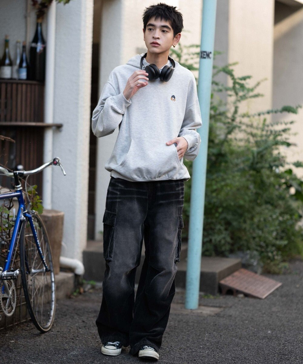 WEGO 【ユニセックス着用ITEM/SMLサイズ展開/裏起毛】ワンポイント刺繍プルパーカー 