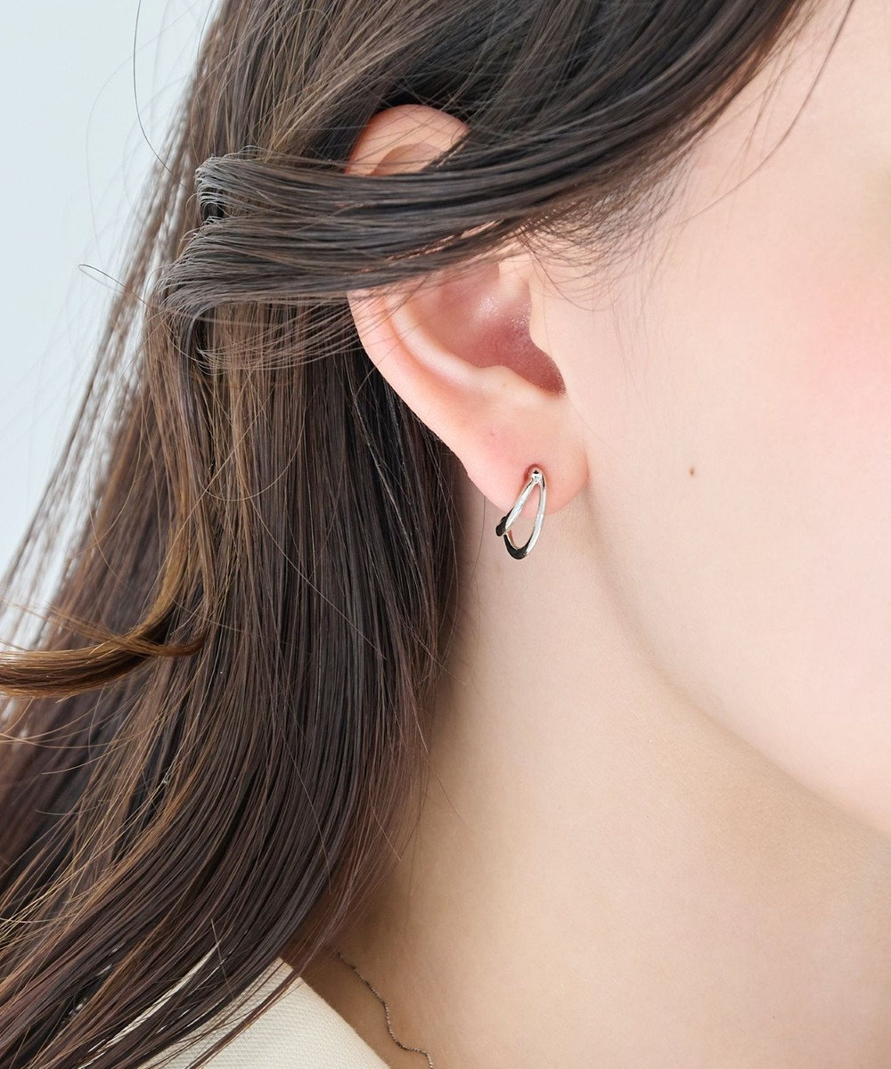 Phoebe 〈アレルギー対応〉ベーシックダブルフープセラミックピアス　シルバー 