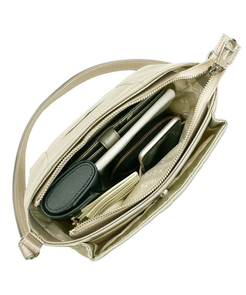 IBIZA プント　ショルダーバッグ 