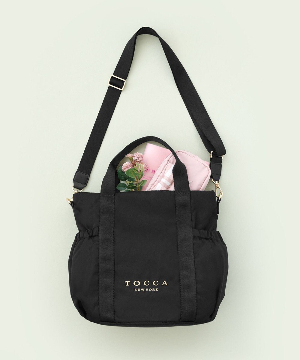 TOCCA 【WEB＆一部店舗限定・撥水・環境にやさしい素材】SANA SIDEPOCKET TOTE トートバッグ 