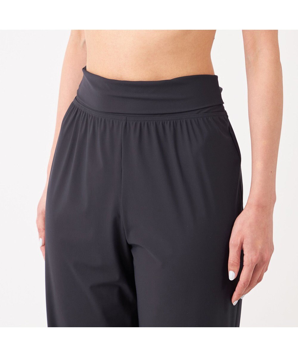 Chacott Chacott BALANCE ライトストレートパンツ 