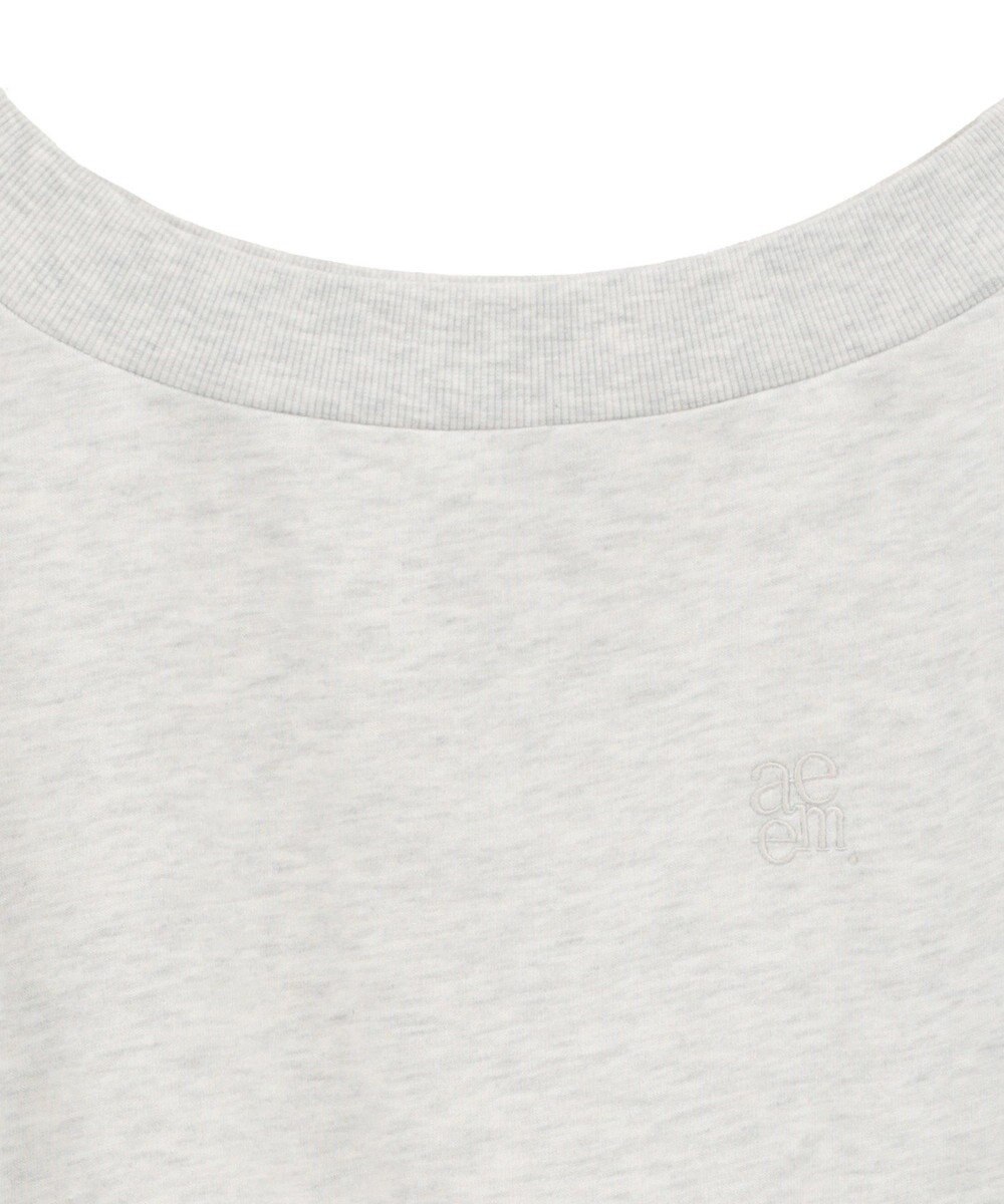 earth music&ecology ショート丈ワンポイント刺繍オフショルスウェット 