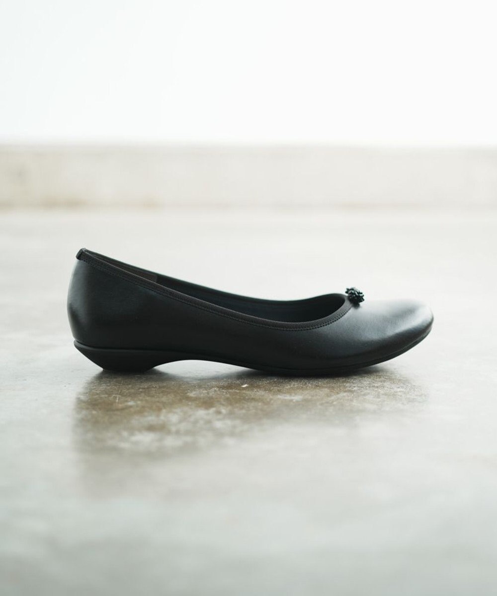 muuc ビーズモチーフのバレエシューズ 