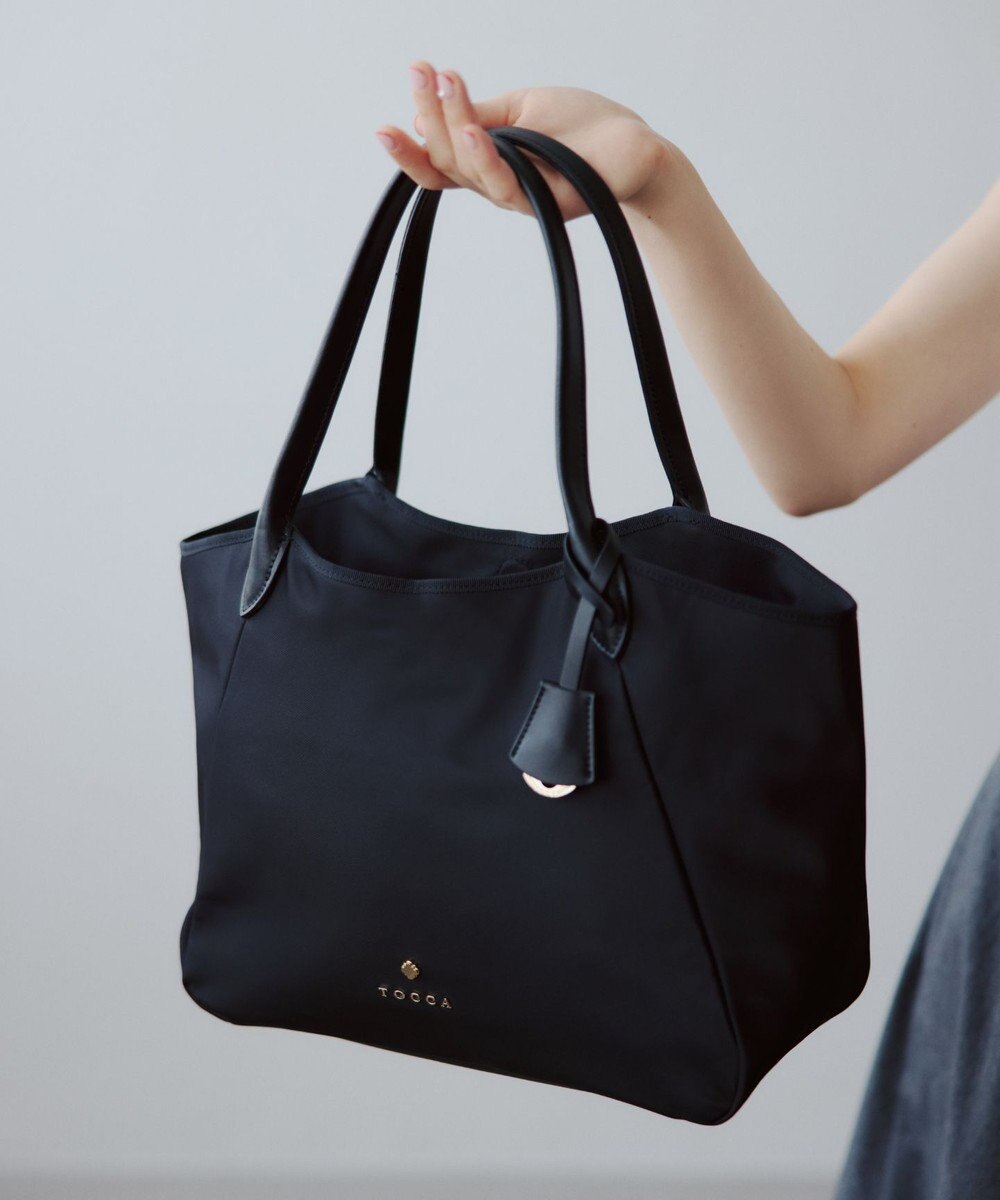 TOCCA 【新色登場・A4サイズ対応】T-JARDIN NYLONBAG ナイロンバッグ 