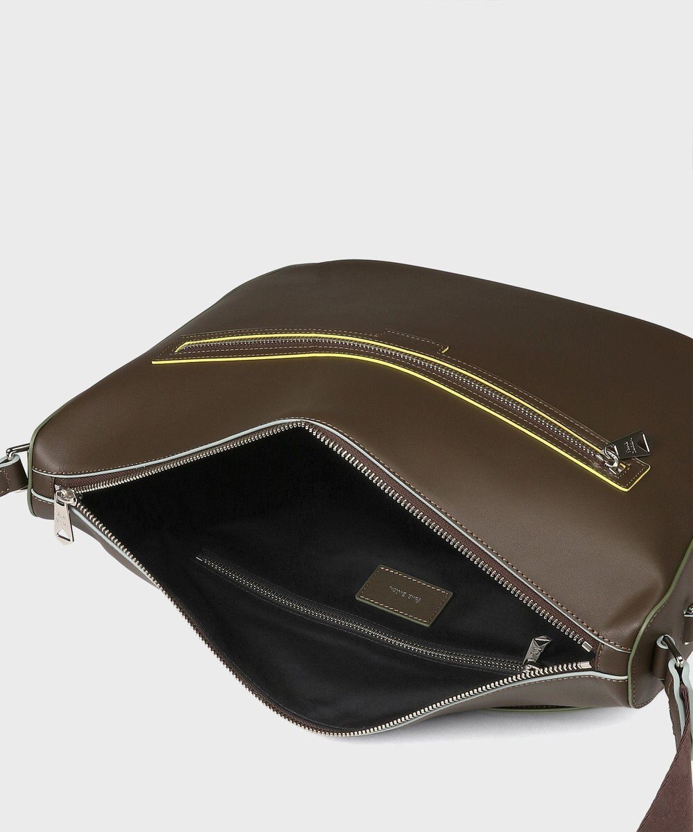 Paul Smith ロゴエンボス ショルダーバッグ 