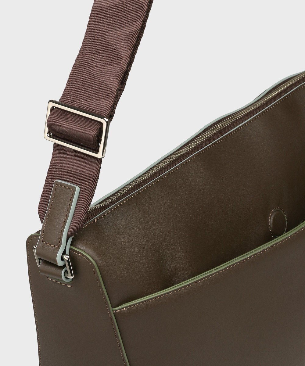 Paul Smith ロゴエンボス ショルダーバッグ 