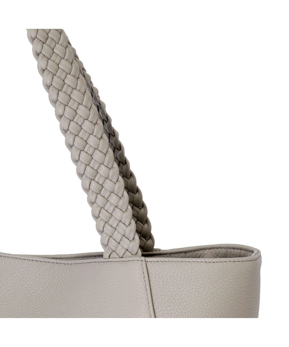 IBIZA アトラクティーボ　セミショルダーバッグ 