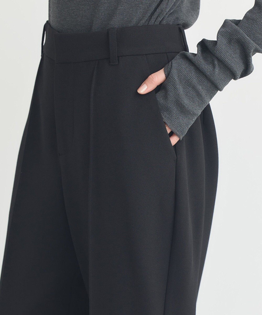 earth music&ecology センターシームフレアパンツ 