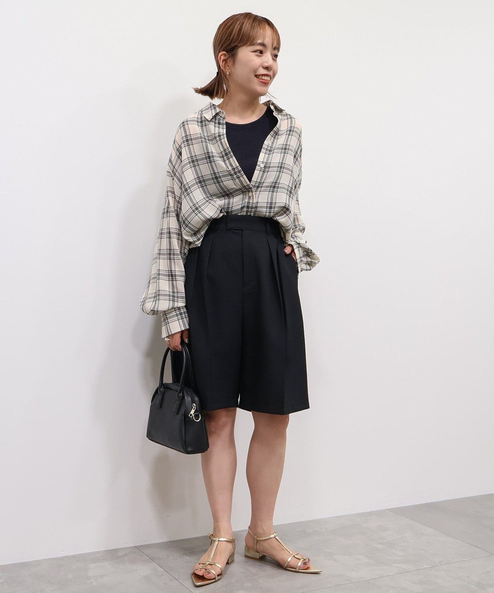 AMERICAN HOLIC タックハーフパンツ 