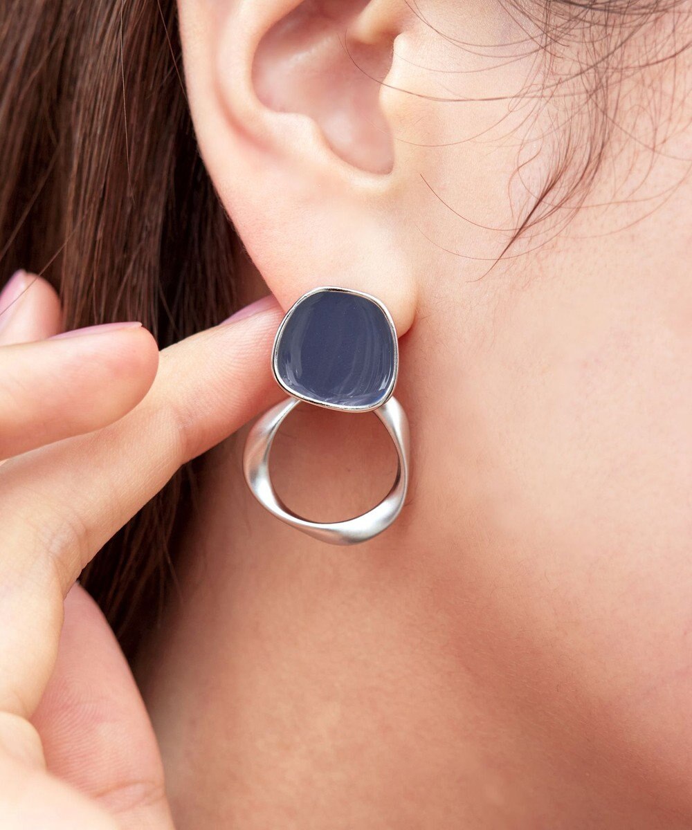 Tiaclasse カラーメタルリングピアス 