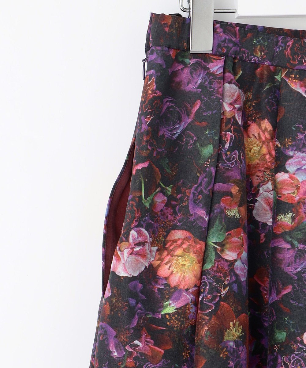 自由区 【カトリエムブーケ】フラワープリントフレアスカート 