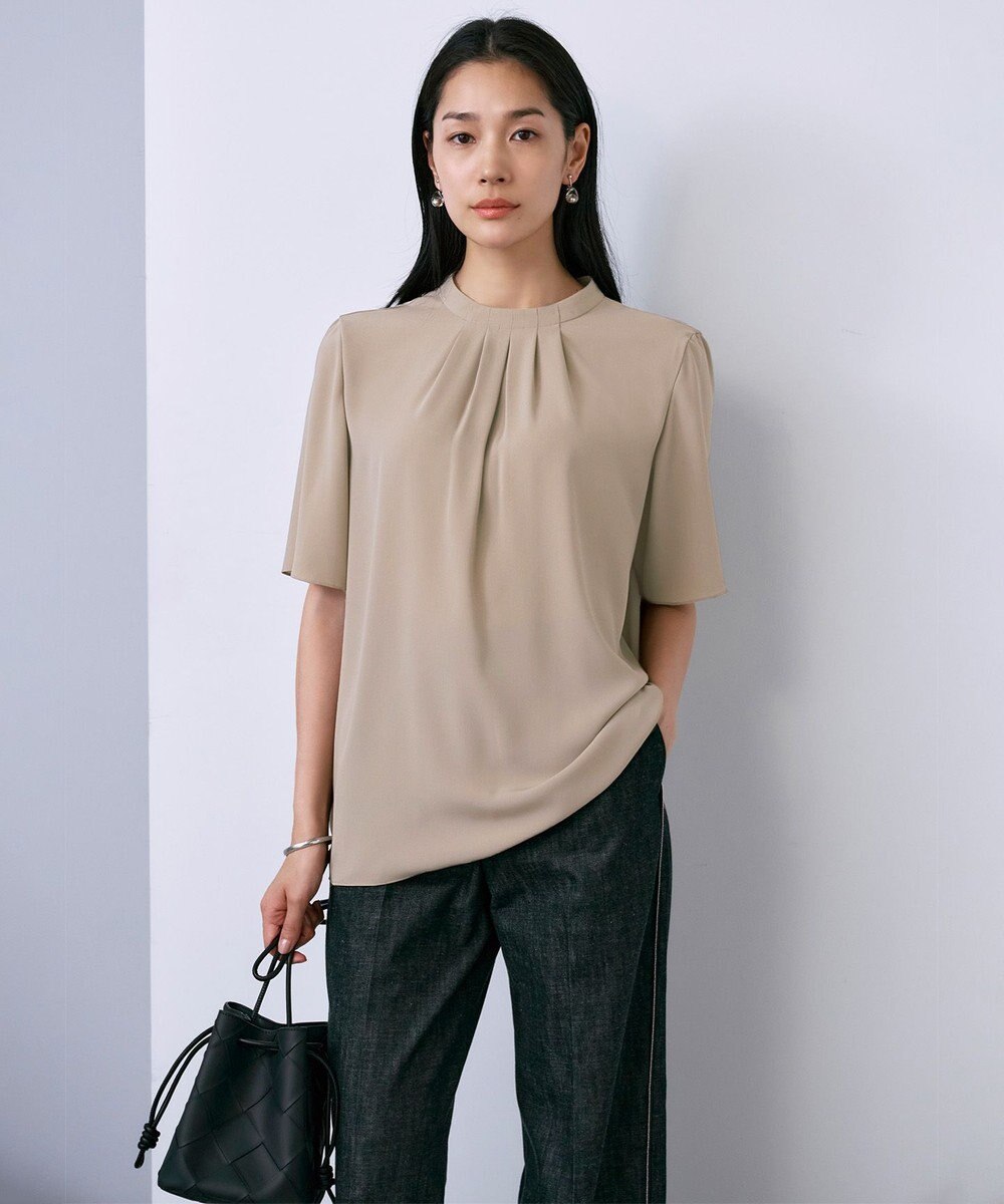 ICB 【接触冷感・UVケア・速乾・洗える】BackSatinAmunzen 5分袖ハイネックブラウス 