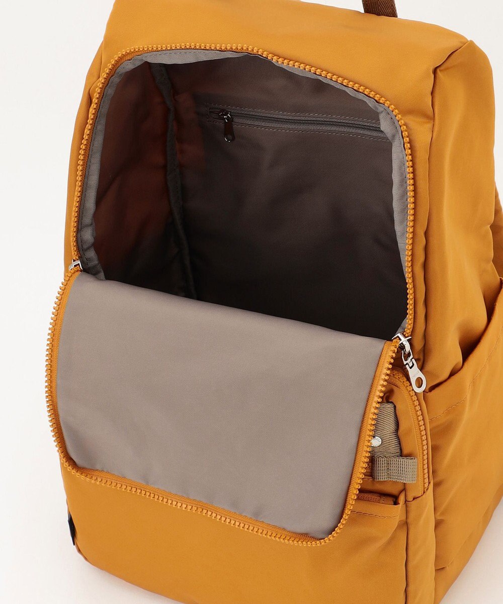 Y'SACCS テープデザイン　トラベルデイパック 