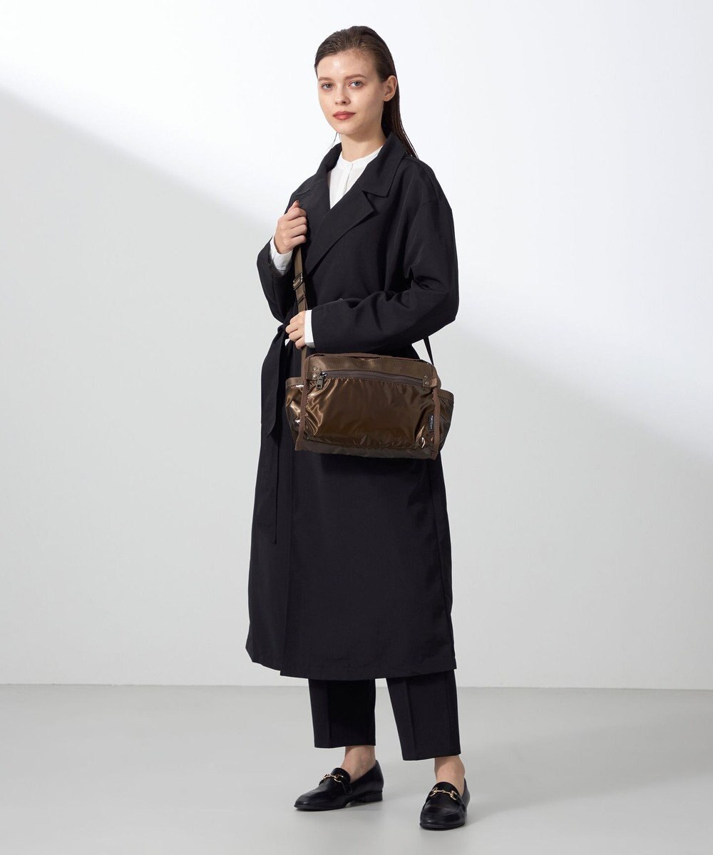 Y'SACCS 【Y’SACCS vous et】メタリックショルダー 