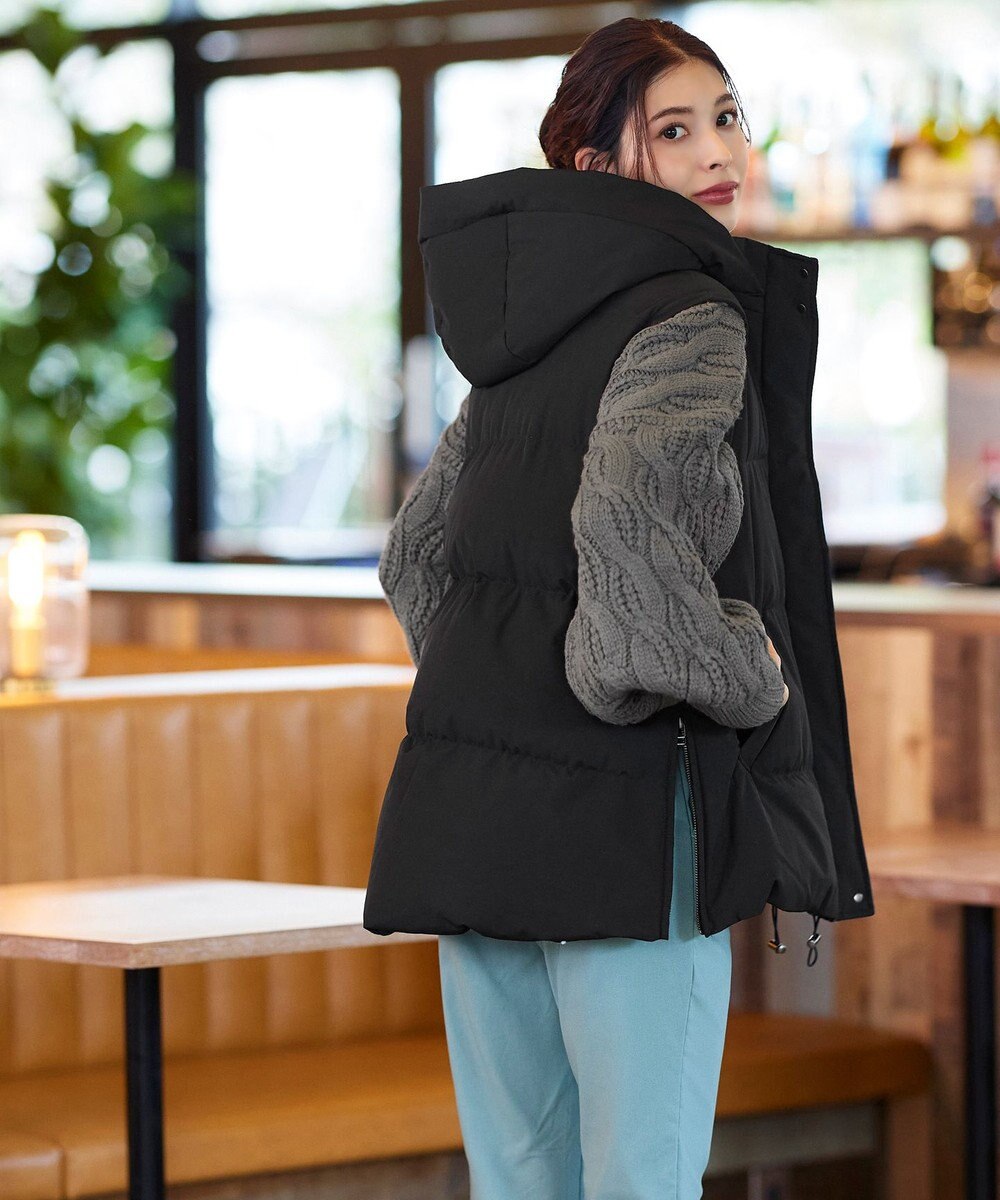 Tiaclasse 【安田美沙子さん着用・4way】ストレッチタフタショートダウン 