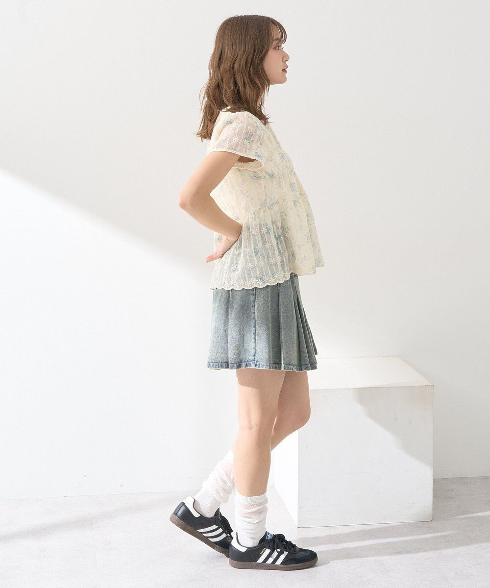 earth music&ecology フラワープリント刺繍ブラウス 