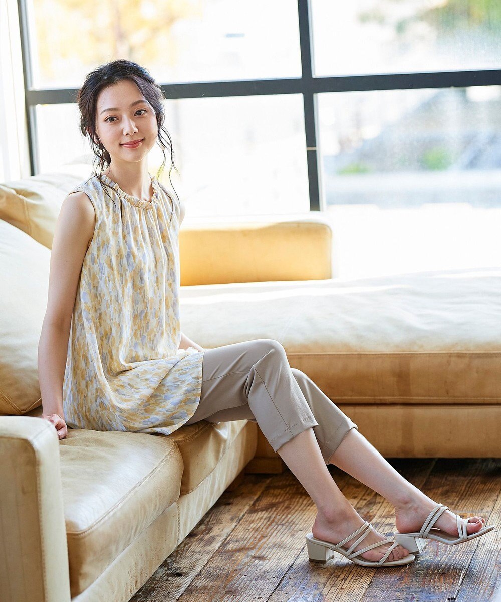 Tiaclasse L 【洗える】体型カバーも叶うフリルカラーチュニックブラウス 