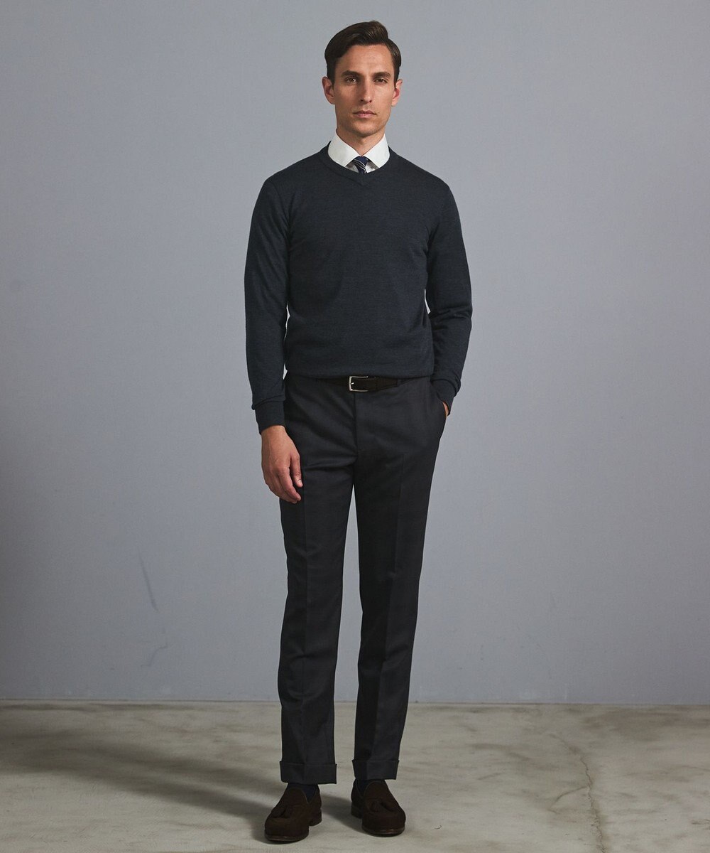 GOTAIRIKU オリジナル設計【洗える/チクチクしにくい/ピリングしにくい】イタリア糸 ハイゲージ Ｖネックニット_WOOL100% 