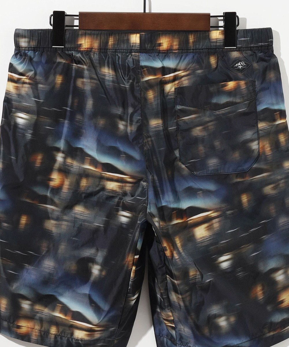 JOSEPH ABBOUD MOUNTAIN 【イタリア素材/軽量/撥水】X-CLIPPER夜景プリント ショーツ 