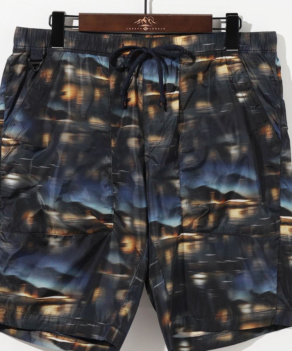 JOSEPH ABBOUD MOUNTAIN 【イタリア素材/軽量/撥水】X-CLIPPER夜景プリント ショーツ 