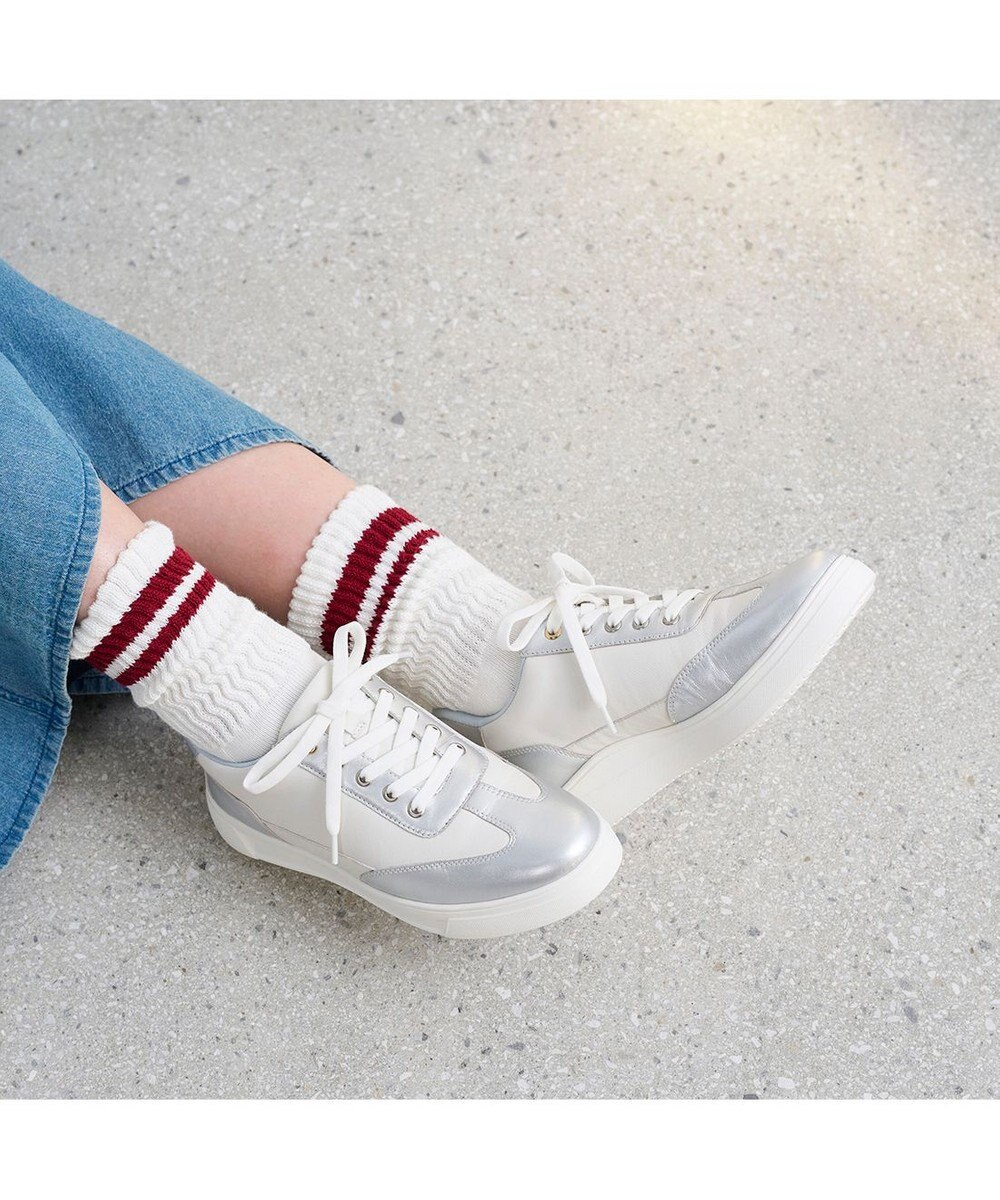 ing <ing>ハンズフリーレースアップスニーカー 