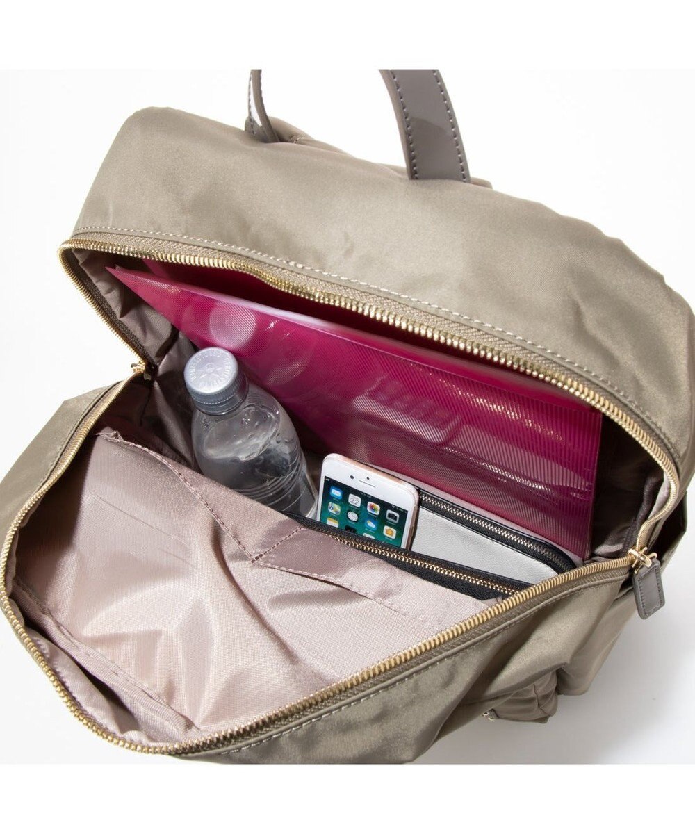 LA BAGAGERIE 【ドラマ衣装提供商品】ナイロンリュックサック 