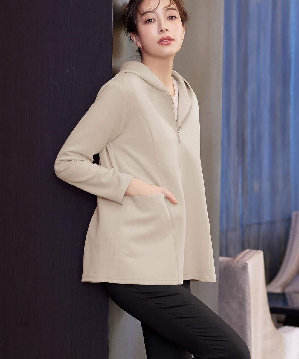 Tiaclasse ソフトダンボールバックフレアフーディー 