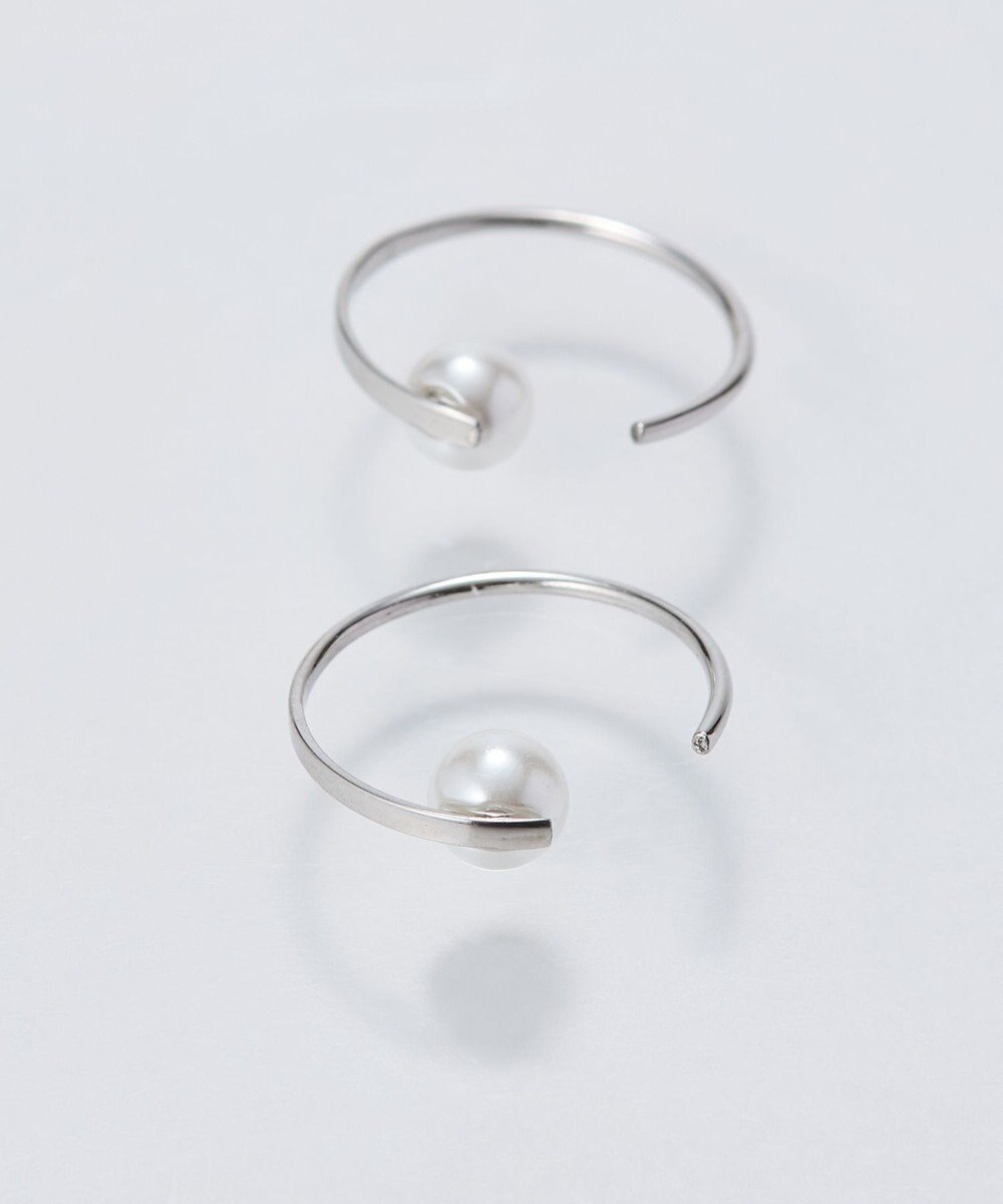 Phoebe 【金属アレルギー対応】カーブラインパールピアス/サージカルステンレス シルバー 