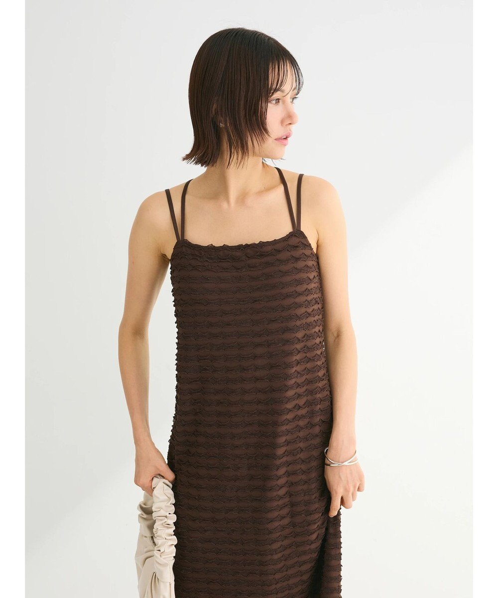 Green Parks カップ付きフリル生地キャミワンピース 