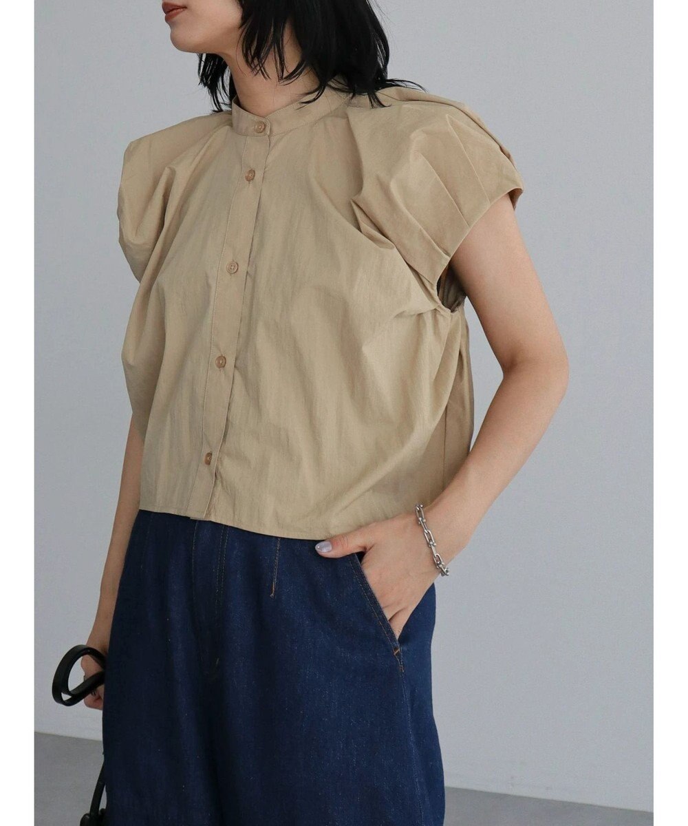 Green Parks タックデザインショート丈シャツ 