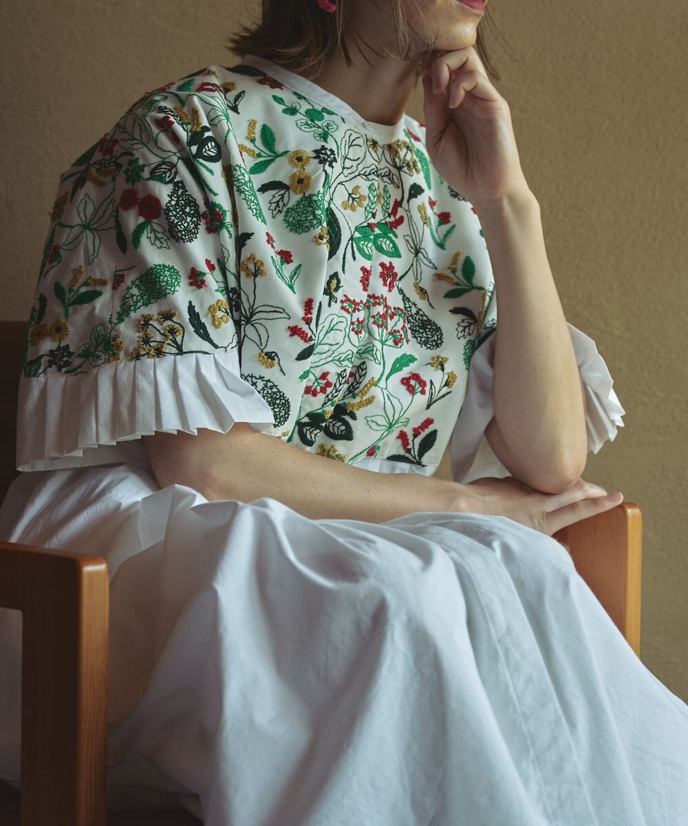 muuc 筆記帳刺繍ヨーク切り替えワンピース〈国産・muucオリジナル総柄刺繍〉〈オーガニック綿〉〈前開き・羽織にも〉〈3シーズン春夏秋〉 