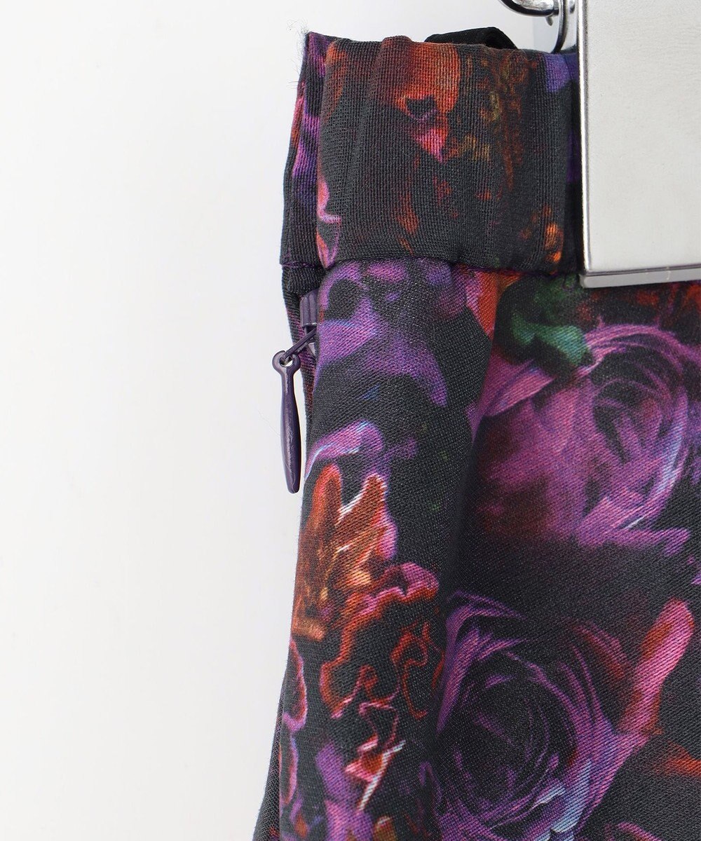 自由区 【カトリエムブーケ】フラワープリントフレアスカート 