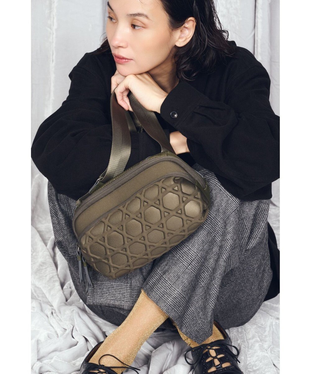 MIYABIYA 【撥水加工】篭目大柄エンボスボンディング2wayショルダー 