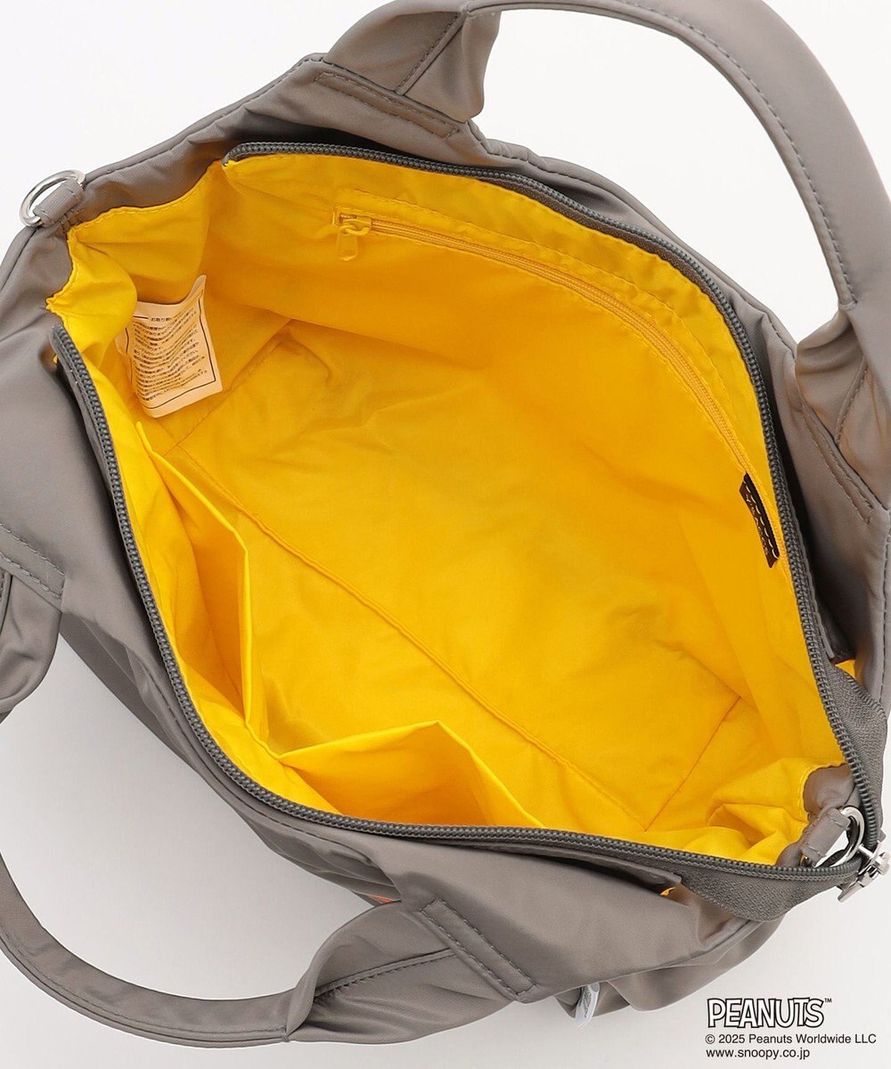 Y'SACCS SNOOPYデザイン サイドギャザー2wayトート　Sサイズ(レインボー） 