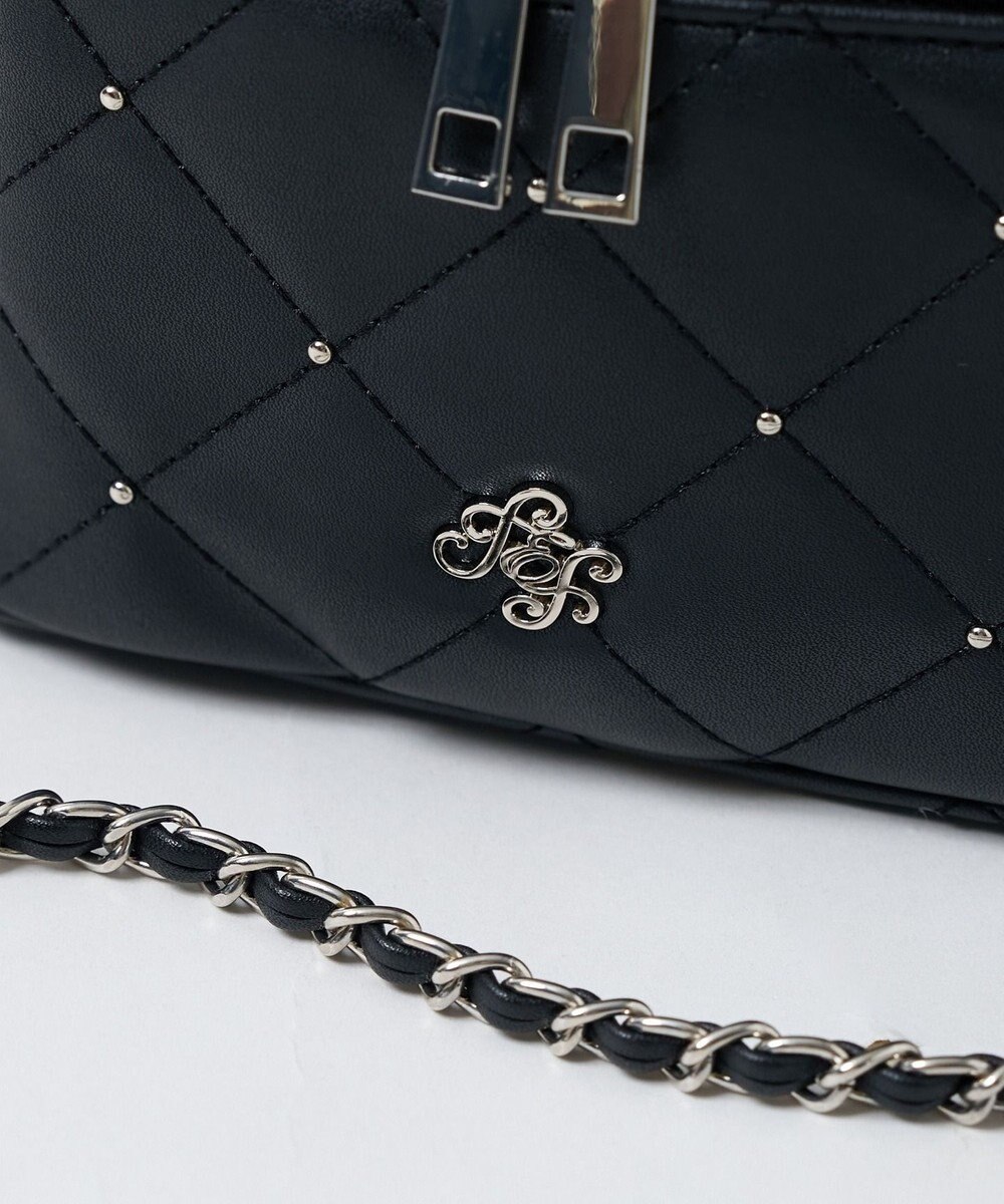 WEGO メタルパーツキルティングバニティショルダー 