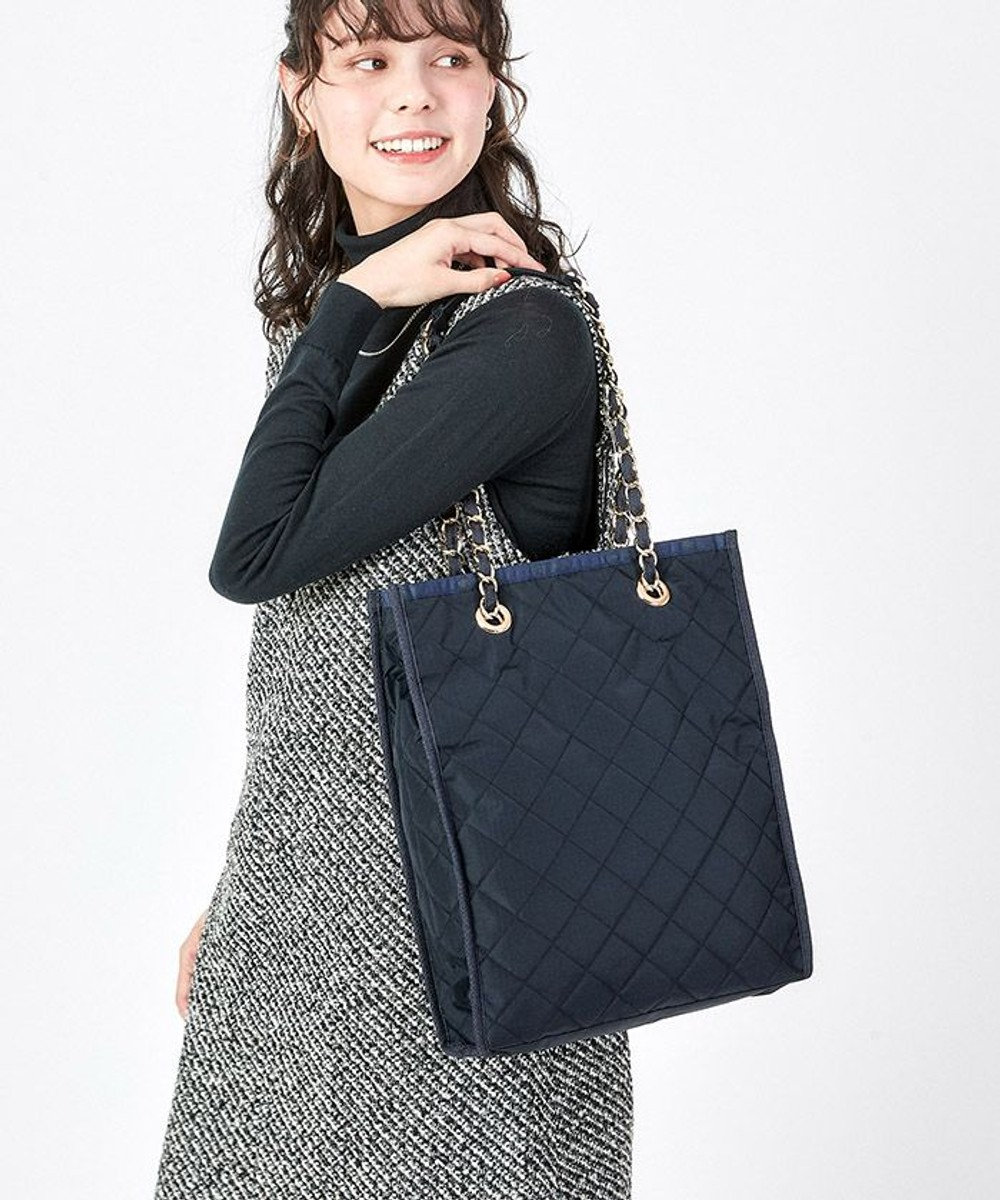 LeSportsac CHAIN N/S TOTE/ディープシーブルーキルト ディープシーブルーキルト