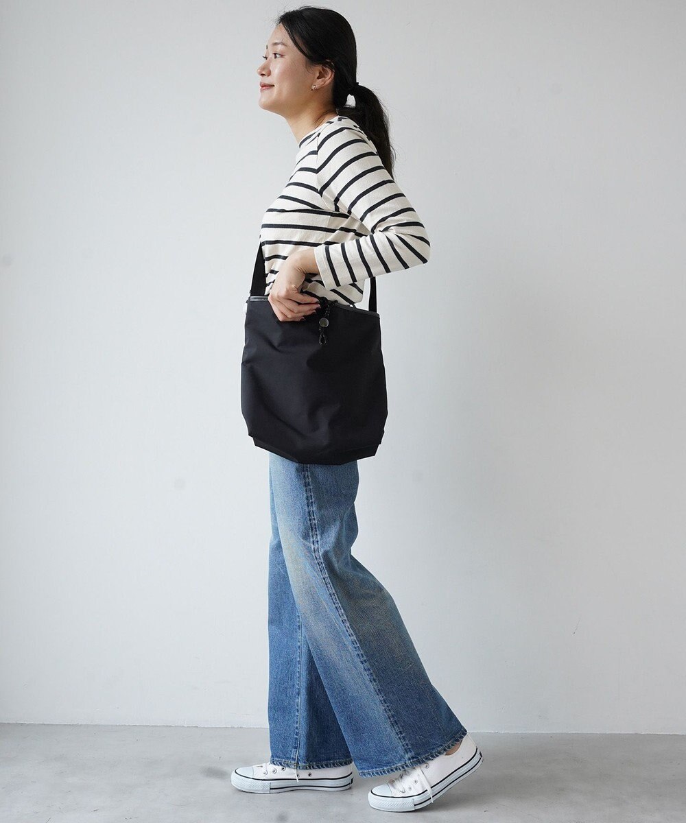 LIVERAL NAKI L ショルダーバッグ 