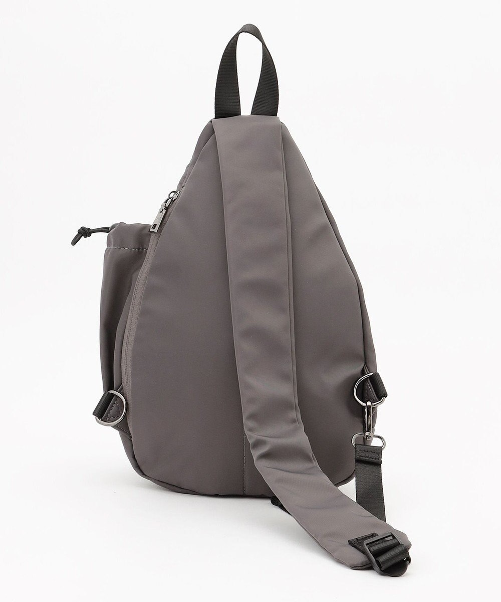 Y'SACCS 【Y’SACCS vous et】フロントファスナークロスボディバッグ 