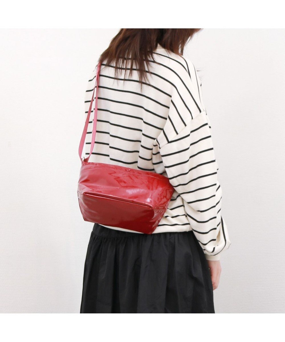 UNBILLION カシュカシュ cachecache / ソフトエナメル舟型ショルダー 