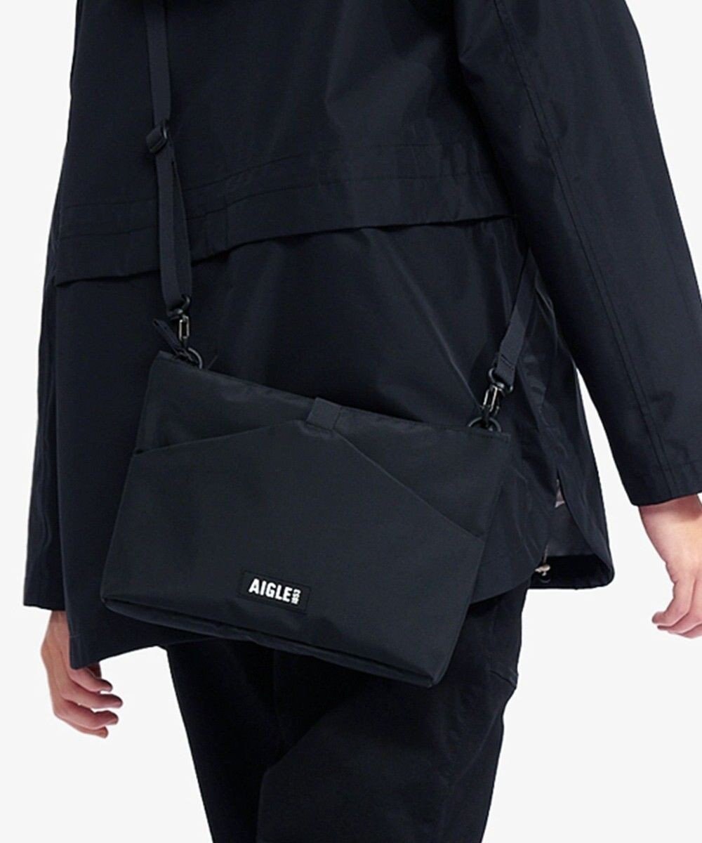AIGLE 撥水 サコッシュ ショルダーバッグ 