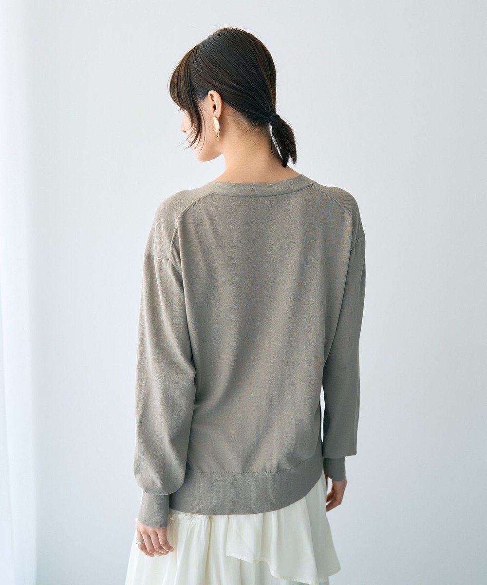 YECCA VECCA Vネックスリットニット 