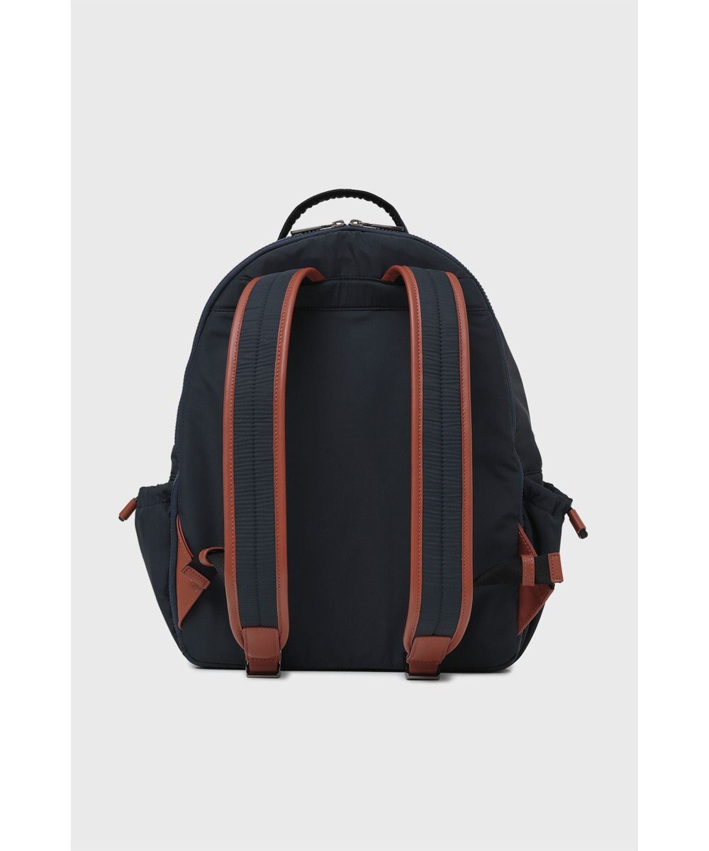 DAKS 軽量ナイロン×レザー ハウスチェックディテール PC収納バックパック 