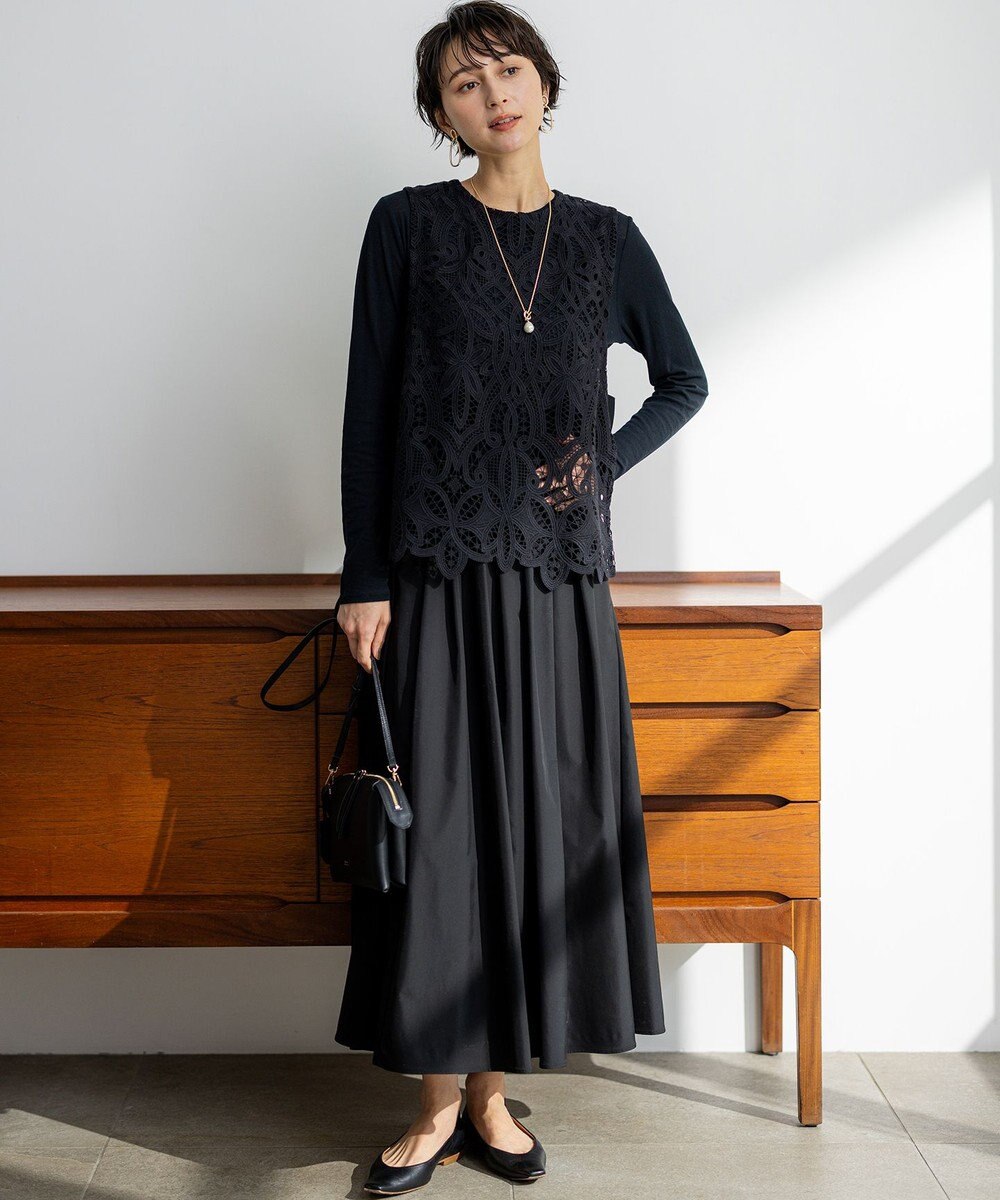 23区 【先行予約】エンブロイダリーレース ニットベスト 