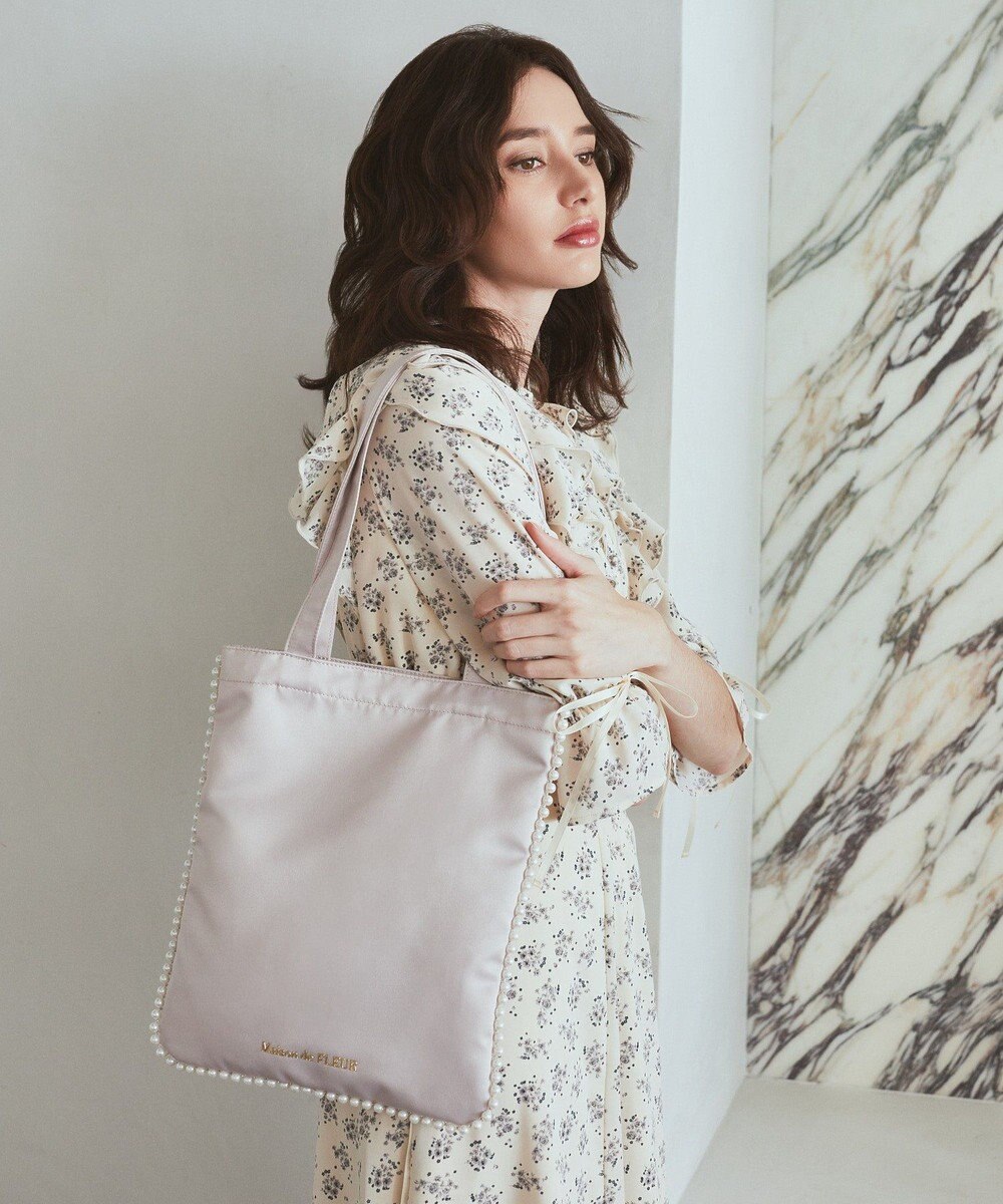 Maison de FLEUR サテンパールブレードトートバッグ 